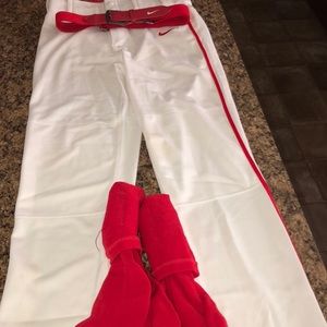 Nike Boy Baseball Pants, Socks And Belt